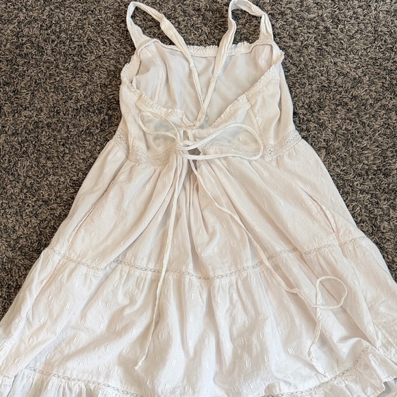American Eagle Outfitters White Women’s Dress - Picture 3 of 4